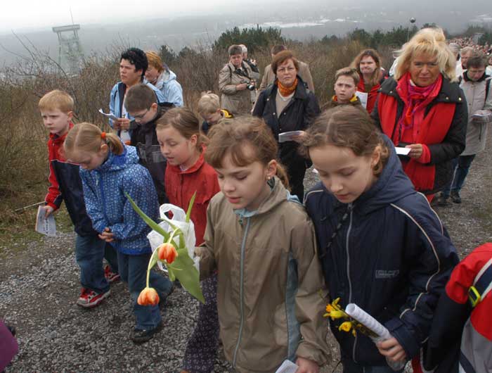 halde05-12